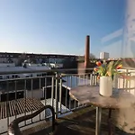 Eicher Warnemuende 4*