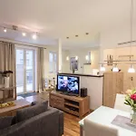 Eicher Warnemuende Гостевой дом 4*