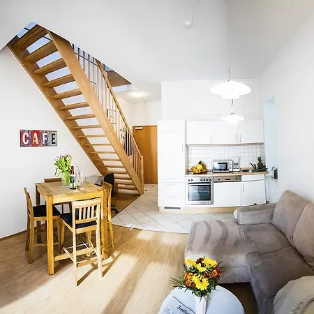 Eicher Warnemuende 4*