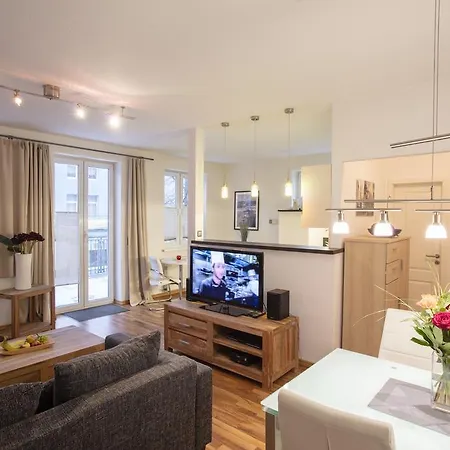 Eicher Warnemuende Gæstehus 4*