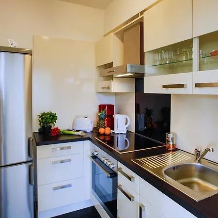 Eicher Warnemuende Gæstehus 4*