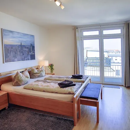 Eicher Warnemuende Rostock